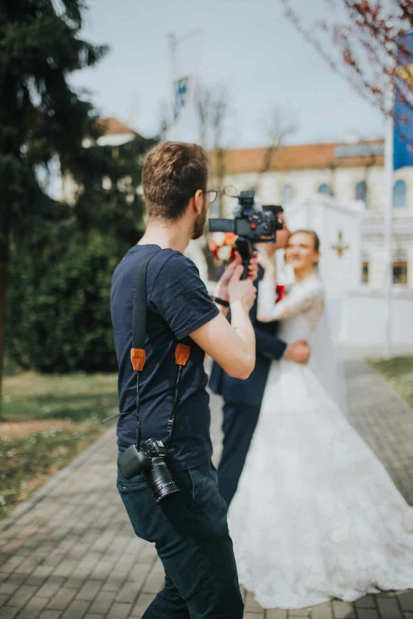 Choisir le bon photographe mariage pour un souvenir inoubliable